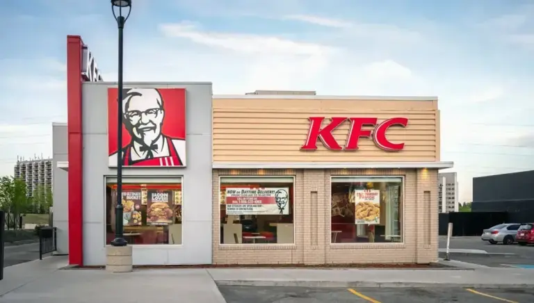 A New Pairing For The Colonel As KFC Swaps Soda Giants